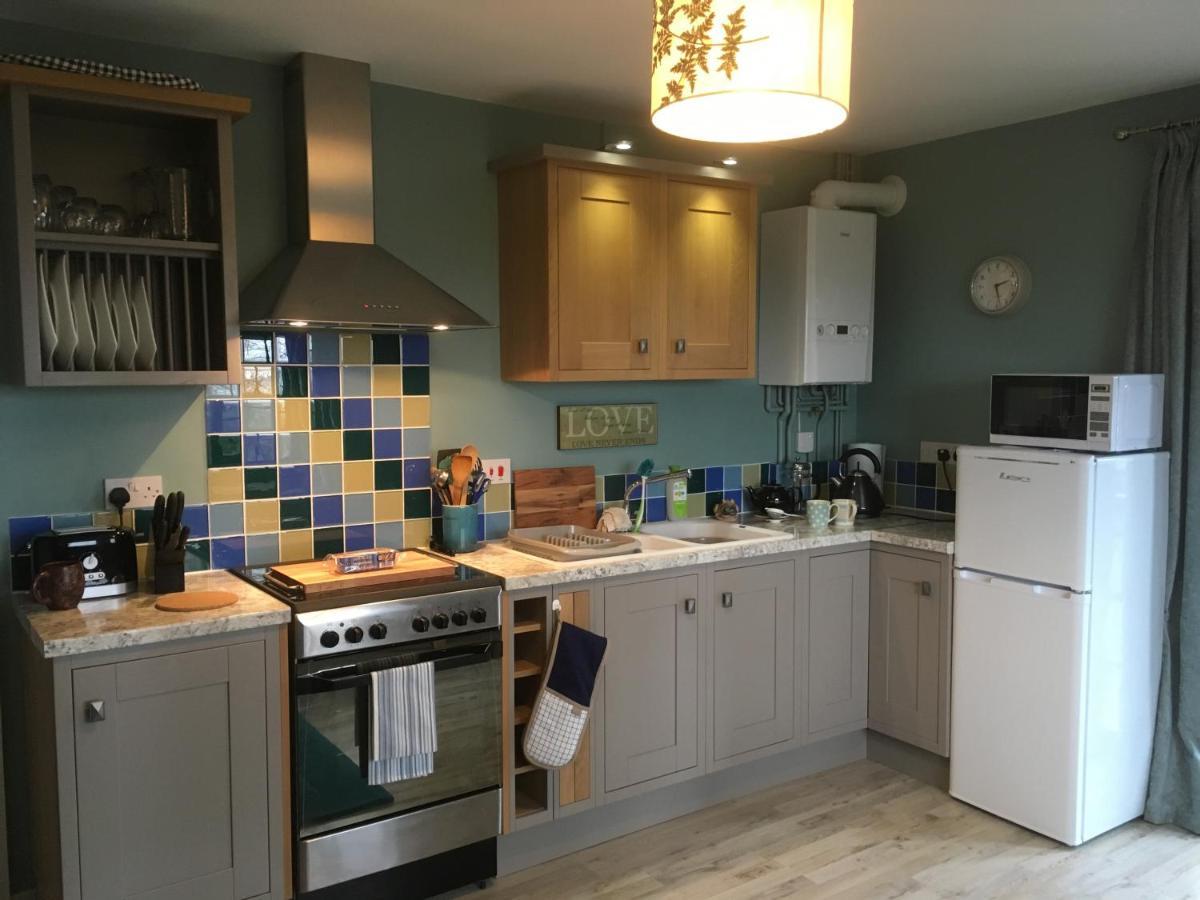Appartamento Bronllys Farm Coastal Self-Catering Llanelli Esterno foto