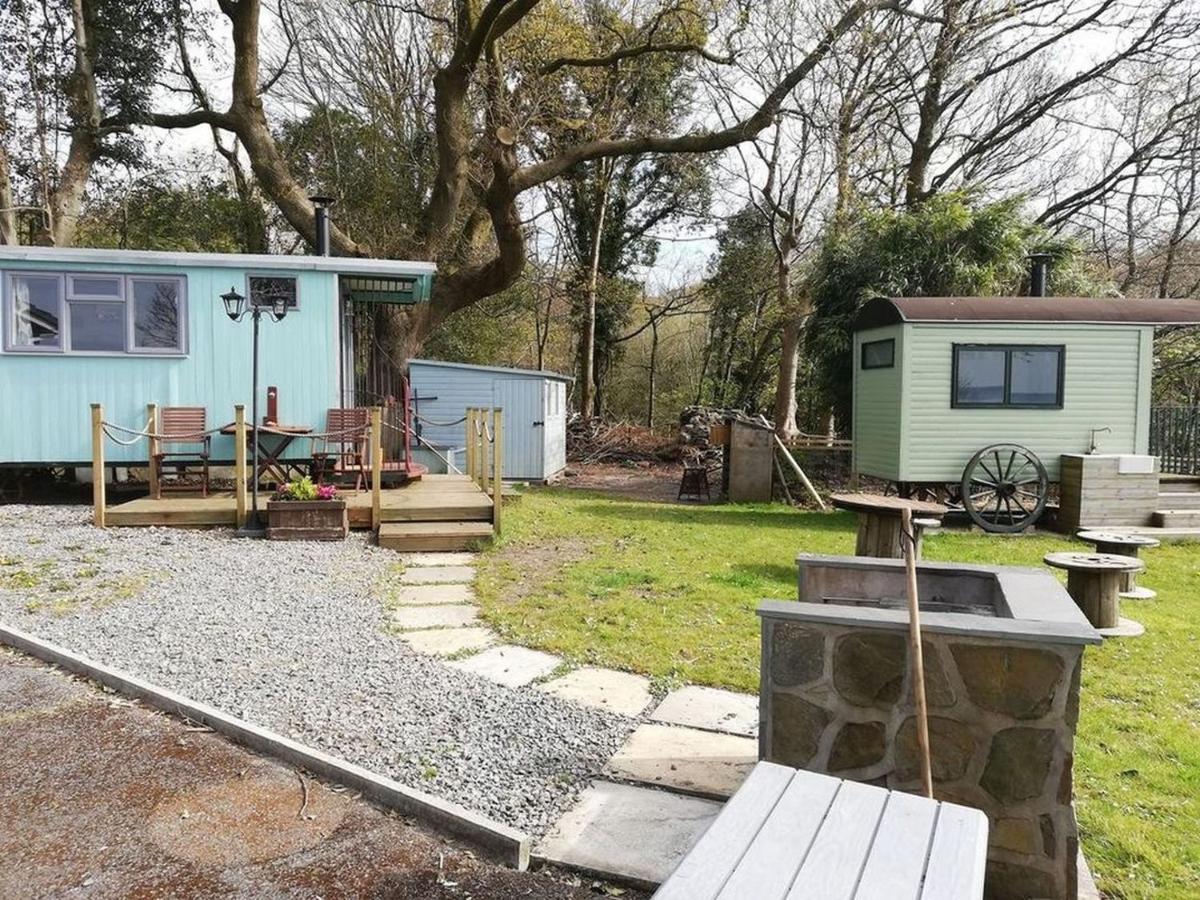 Appartamento Bronllys Farm Coastal Self-Catering Llanelli Esterno foto