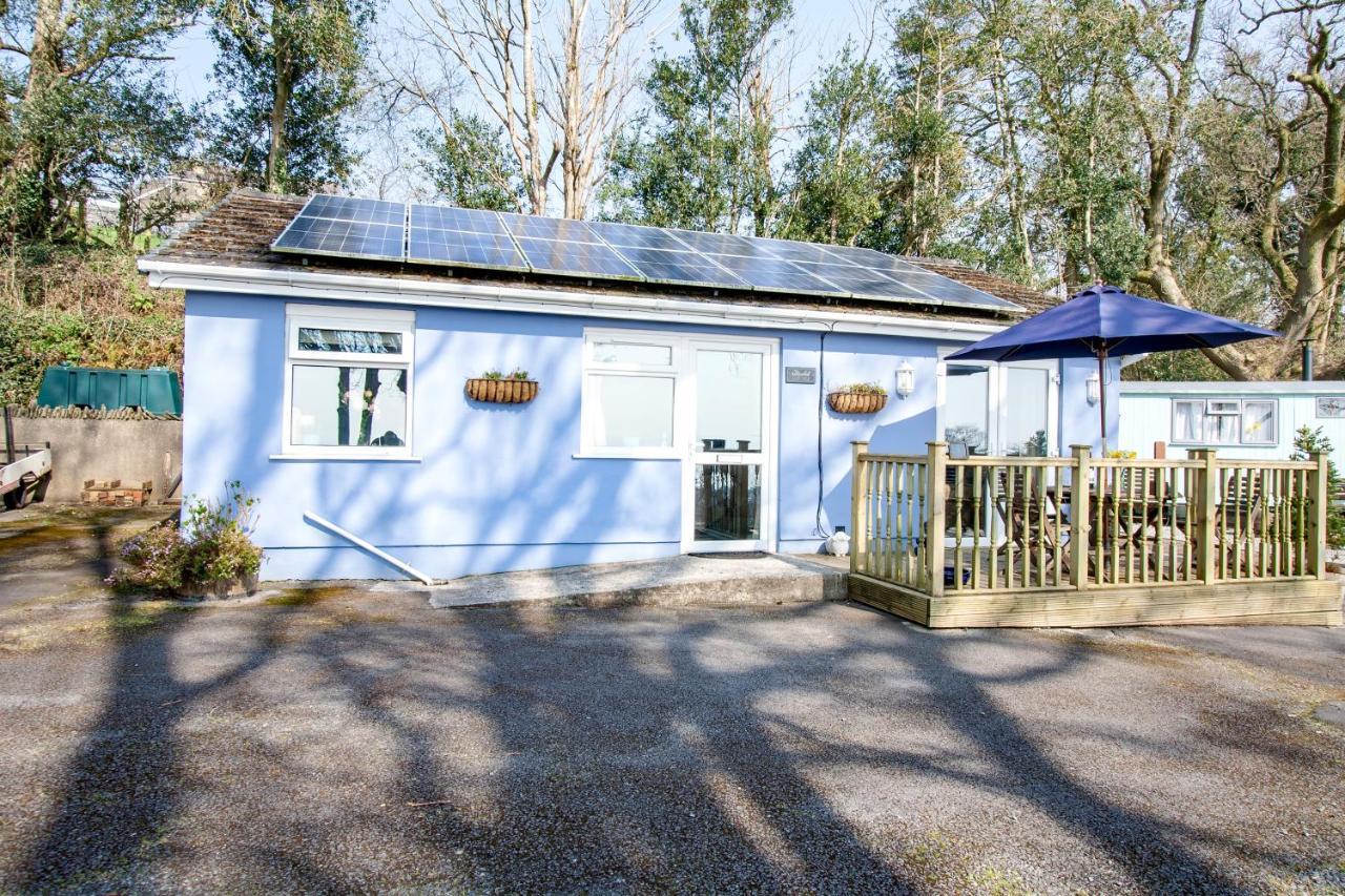 Appartamento Bronllys Farm Coastal Self-Catering Llanelli Esterno foto