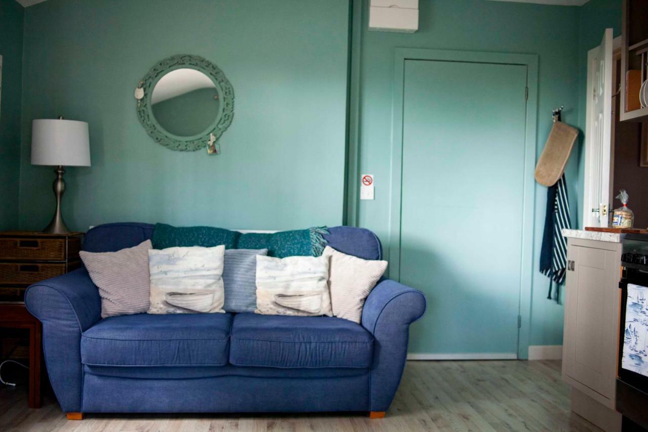 Appartamento Bronllys Farm Coastal Self-Catering Llanelli Esterno foto